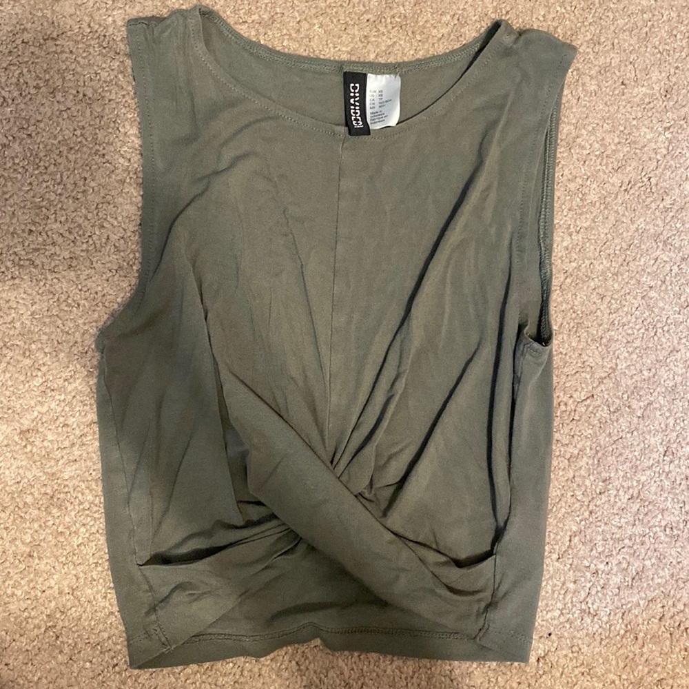 Cross over crop top